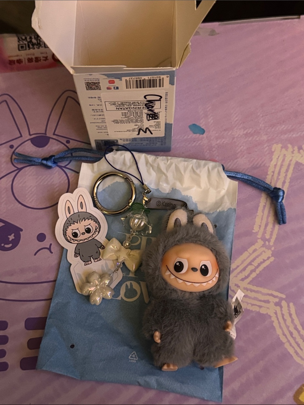 Custom W Labubu phone charm!